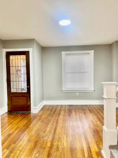 Main picture of 5712 Rodman St