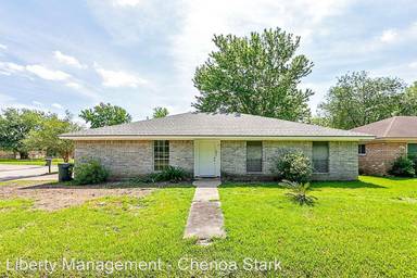 Main picture of 1825 Reynolds Rd