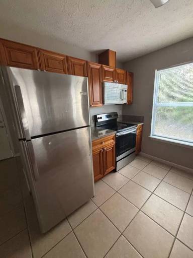 Main picture of 754 Sherman Ave