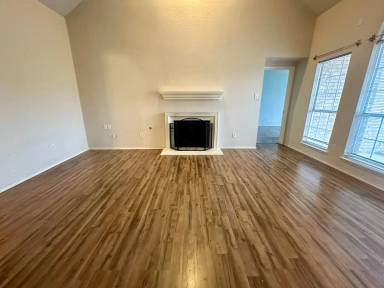 Main picture of 4721 Rincon Way