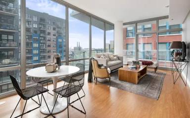 Main picture of Burnham Pointe