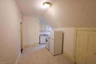 Main picture of 365 Washington St