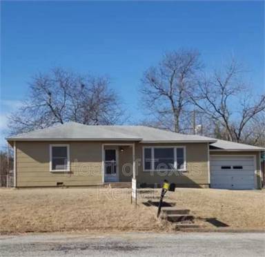 Main picture of 515 S Avenue P