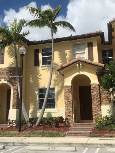 Main picture of 9031 SW 227th St