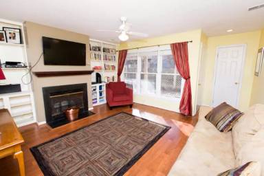 Main picture of 13116 Shadyside Ln