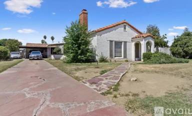 Main picture of 285 N McKinley Ave