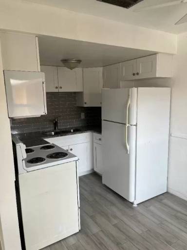 Main picture of 426 93rd Ave N
