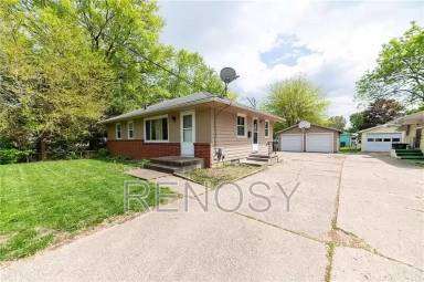 Main picture of 2761 Skeies Dr