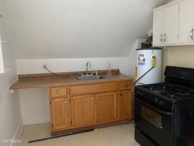 Main picture of 309 Lucky St