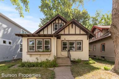 Main picture of 2929 36th Ave S