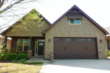 Main picture of 210 Windthistle Dr