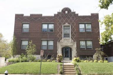 Main picture of 3457 Lawn Ave