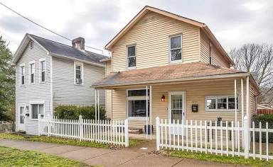 Main picture of 755 6th St