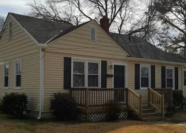 Main picture of 101 S Ivy Ave