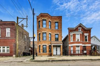 Main picture of 2213 W 23rd Pl
