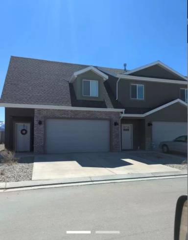 Main picture of 3129 W 1675 N