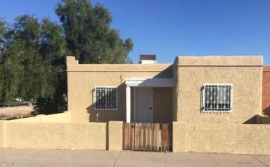 Main picture of 2847 N 46th Ave