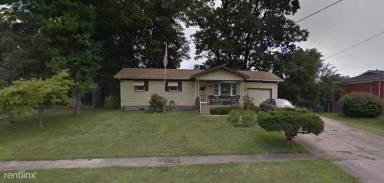 Main picture of 448 Berkley Ct