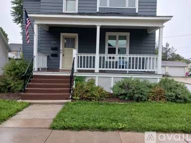 Main picture of 254 Linden St