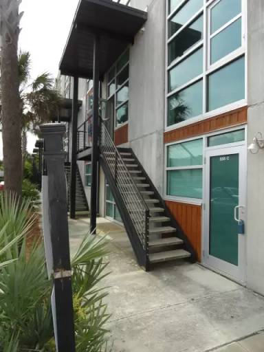 Main picture of 555 Berrien St