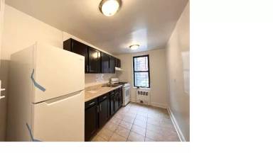 Main picture of 955 Rutland Rd