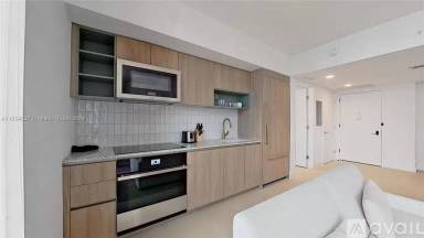 Main picture of 601 SW 1 St