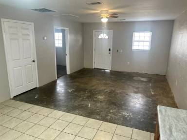 Main picture of 1104 Sullens Rd