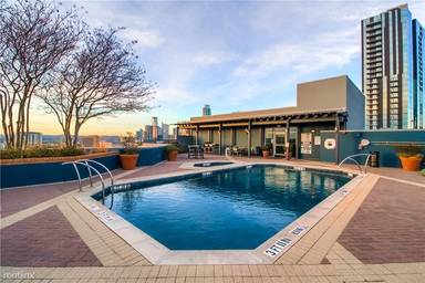 Main picture of SkyHouse Austin Apartments