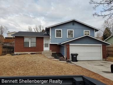 Main picture of 2410 Ptarmigan Ln