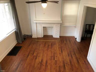 Main picture of 263 Robinson St