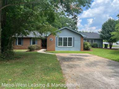 Main picture of 412 W White St