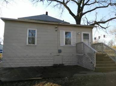 Main picture of 523 S Crysler Ave