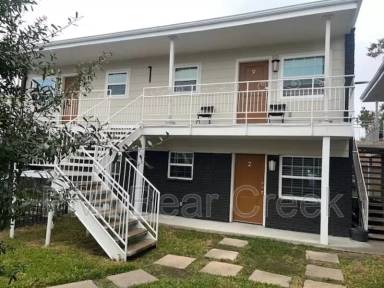Main picture of 1824 Thonig Rd