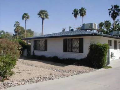 Main picture of 2711 E Glenrosa Ave