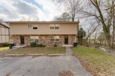 Main picture of 331 Camp Jordan Rd
