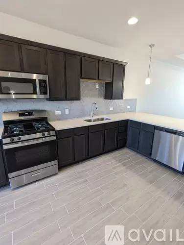 Main picture of 2241 Local Rebel Loop