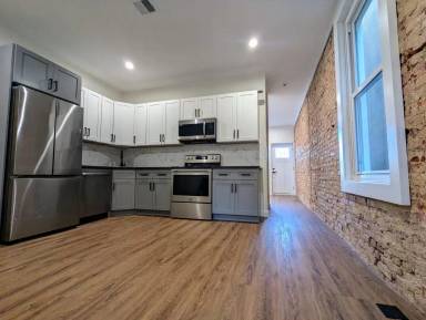 Main picture of 801 N 48th St