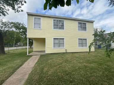 Main picture of 1114 1st Ave N