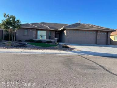 Main picture of 11509 E Pampa Ave