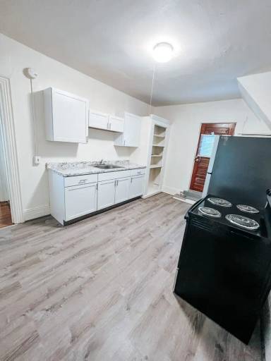 Main picture of 388 Water St