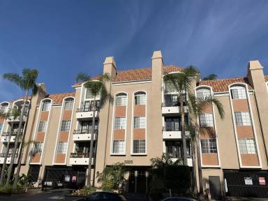 Main picture of Castle Heights Apartments