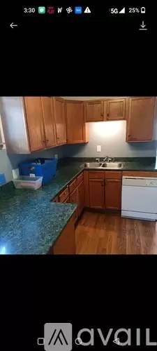 Main picture of 1440 W Barry Ave