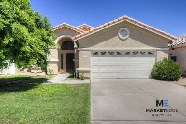 Main picture of 3075 N 83rd Pl