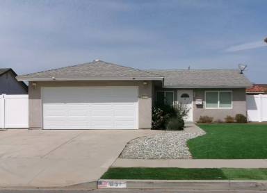 Main picture of 651 Erica Pl
