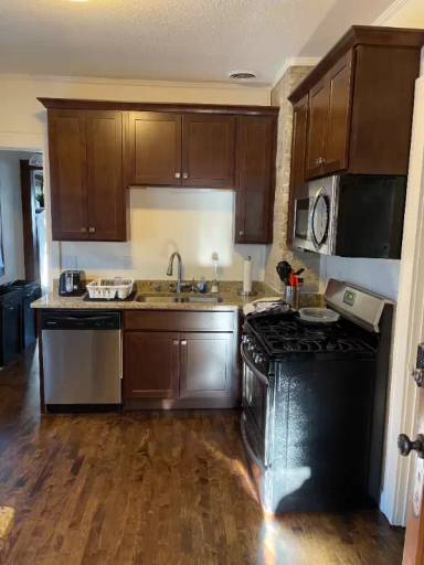 Main picture of 2830 N Frederick Ave