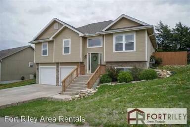 Main picture of 1834 Katie Rose Trl