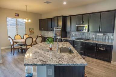 Main picture of 9775 W Rowel Rd