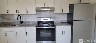 Main picture of 6112 SW 37th St