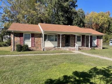 Main picture of 114 N Rose Ave