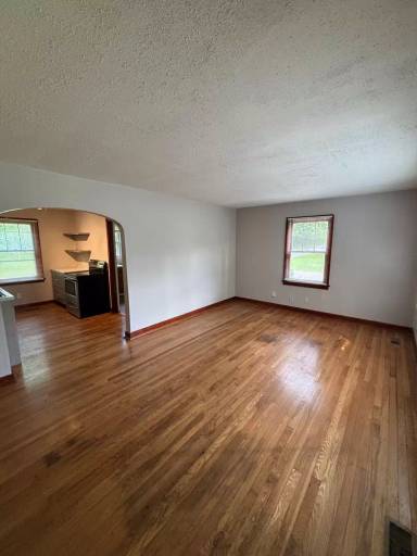 Main picture of 2408 Amber St